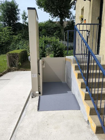 Image de l'entreprise DOM&VIE Sud Sarthe - Spécialiste Salle de Bain et Monte Escalier