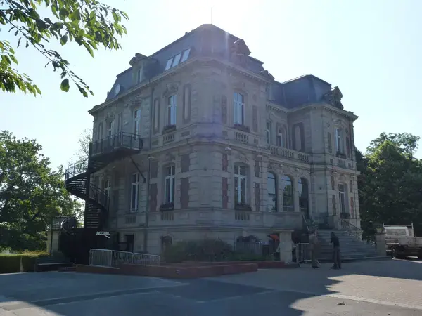 Monte Escalier Habitat Monte escalier Beuvrages