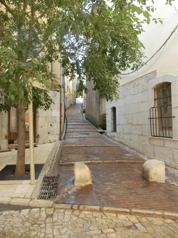 Monte Escalier Habitat Monte escalier Brignoles