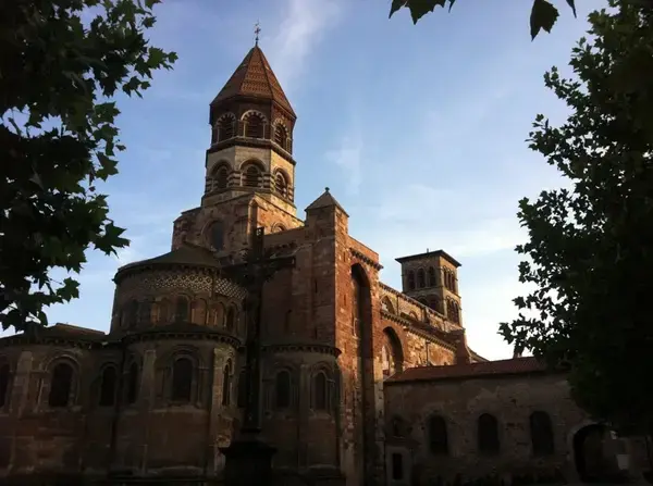 Monte Escalier Habitat Monte escalier Brioude