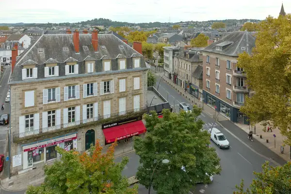 Monte Escalier Habitat Monte escalier Brive-la-Gaillarde