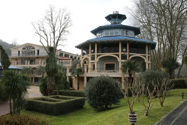 Monte Escalier Habitat Monte escalier Cambo-les-Bains