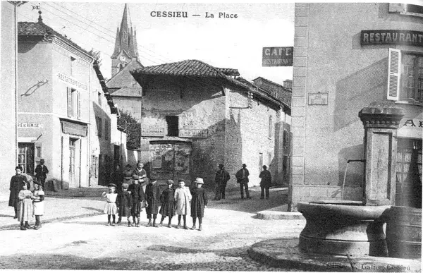 Monte Escalier Habitat Monte escalier Cessieu