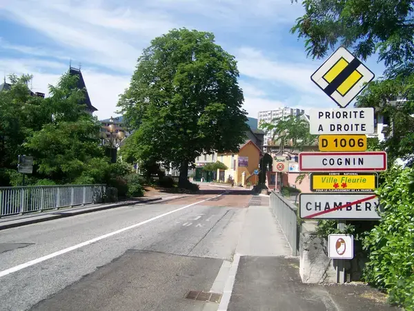 Monte Escalier Habitat Monte escalier Cognin