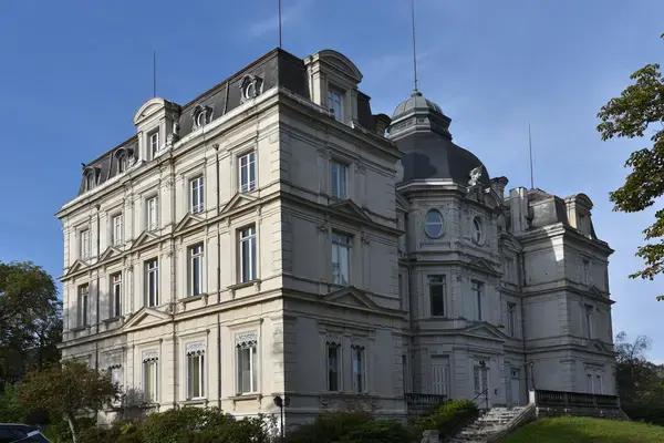 Monte Escalier Habitat Monte escalier Fraisses