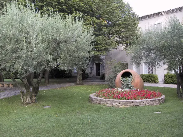 Monte Escalier Habitat Monte escalier Garons