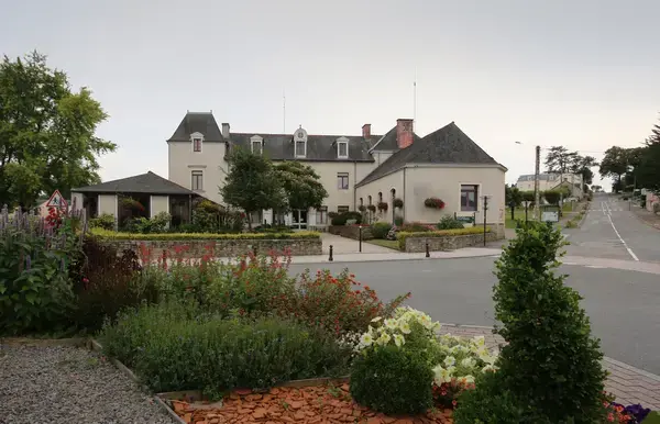 Monte Escalier Habitat Monte escalier Guichen