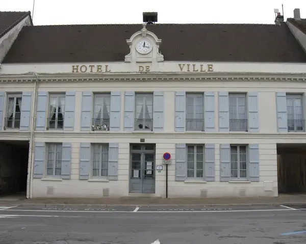 Monte Escalier Habitat Monte escalier La Ferté-Gaucher