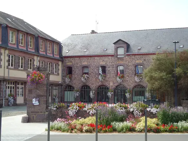 Monte Escalier Habitat Monte escalier Montfort-sur-Meu