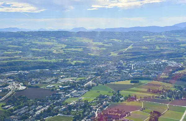 Monte Escalier Habitat Monte escalier Saint-Julien-en-Genevois